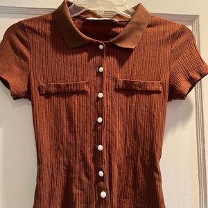 Communes Brown Fitted Collar Top with White Buttons